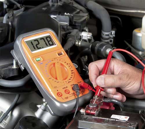 بررسی سلامت باطری بعد از نصب در محل درخرم آباد